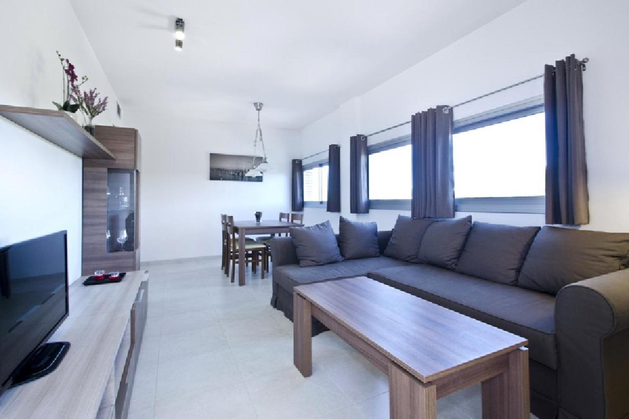 Uhc Paradise Village Family Complex サロウ 部屋 写真