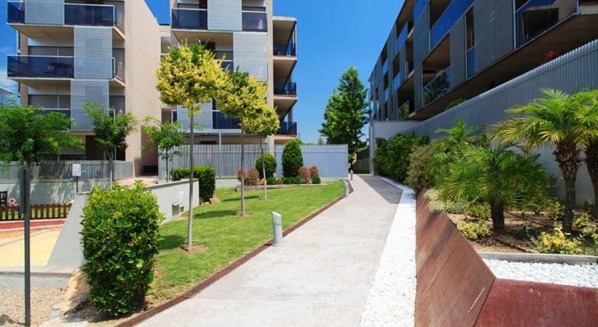 Uhc Paradise Village Family Complex サロウ エクステリア 写真