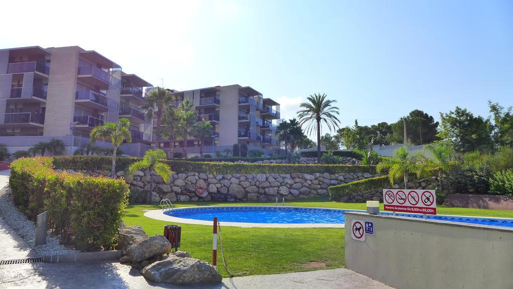 Uhc Paradise Village Family Complex サロウ エクステリア 写真